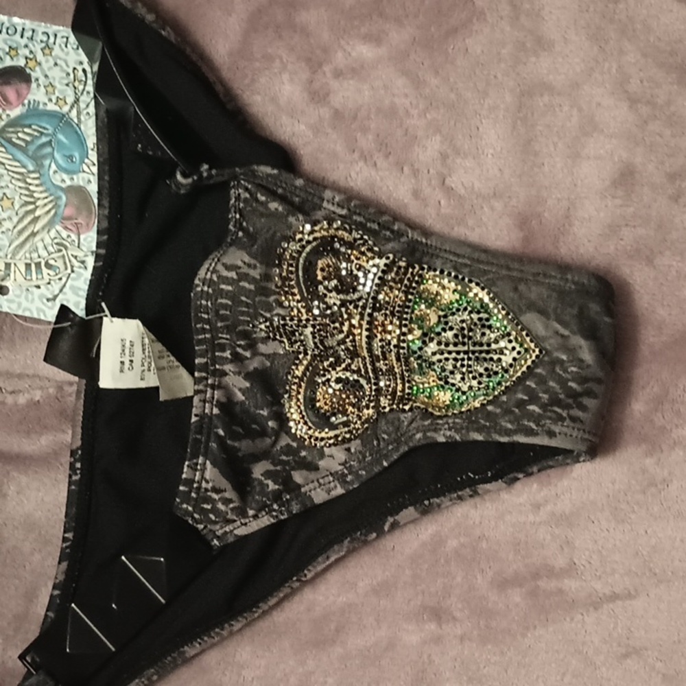 NWT Sinful bottom xsmall.